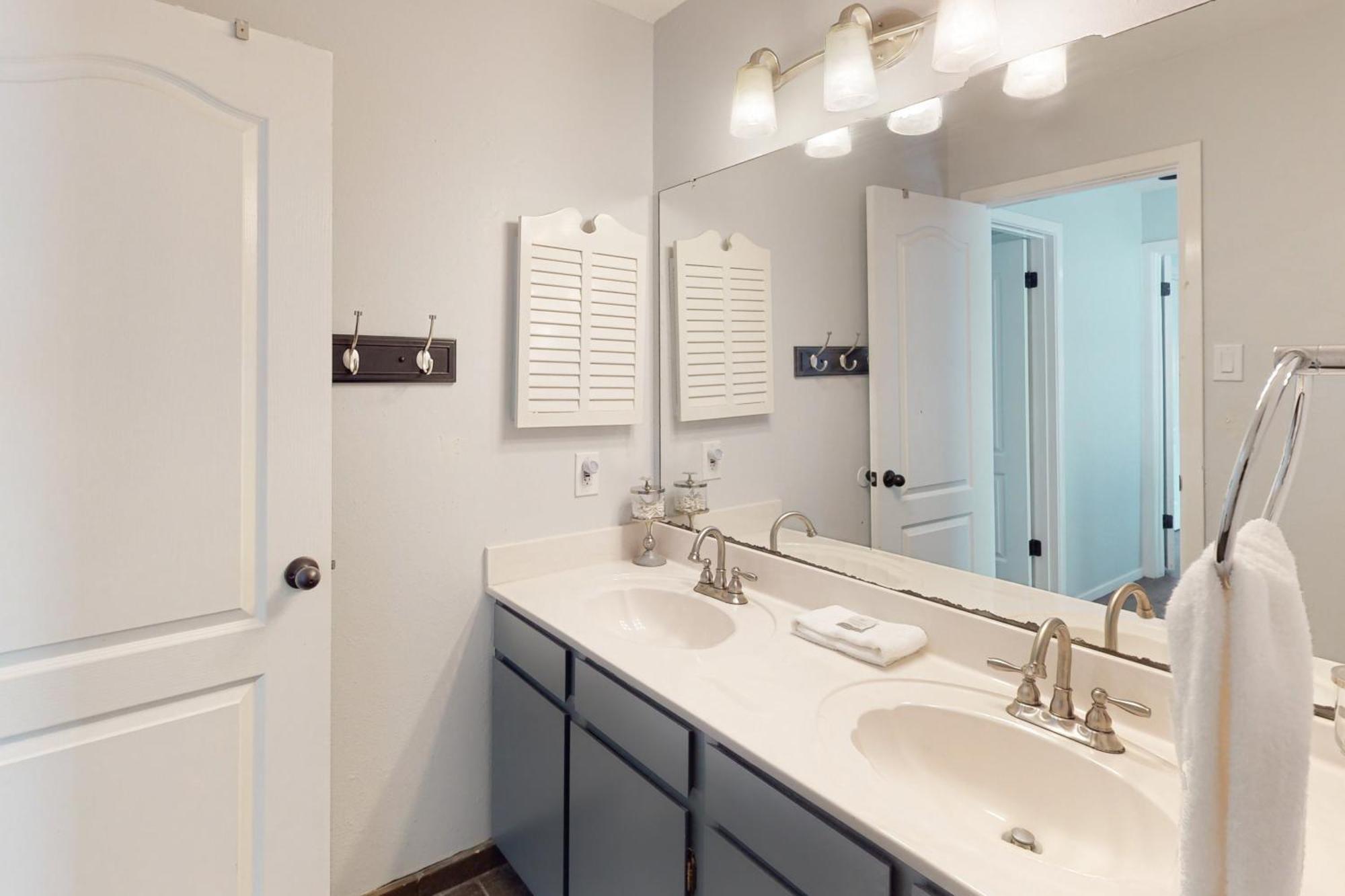 Fulton Apartment