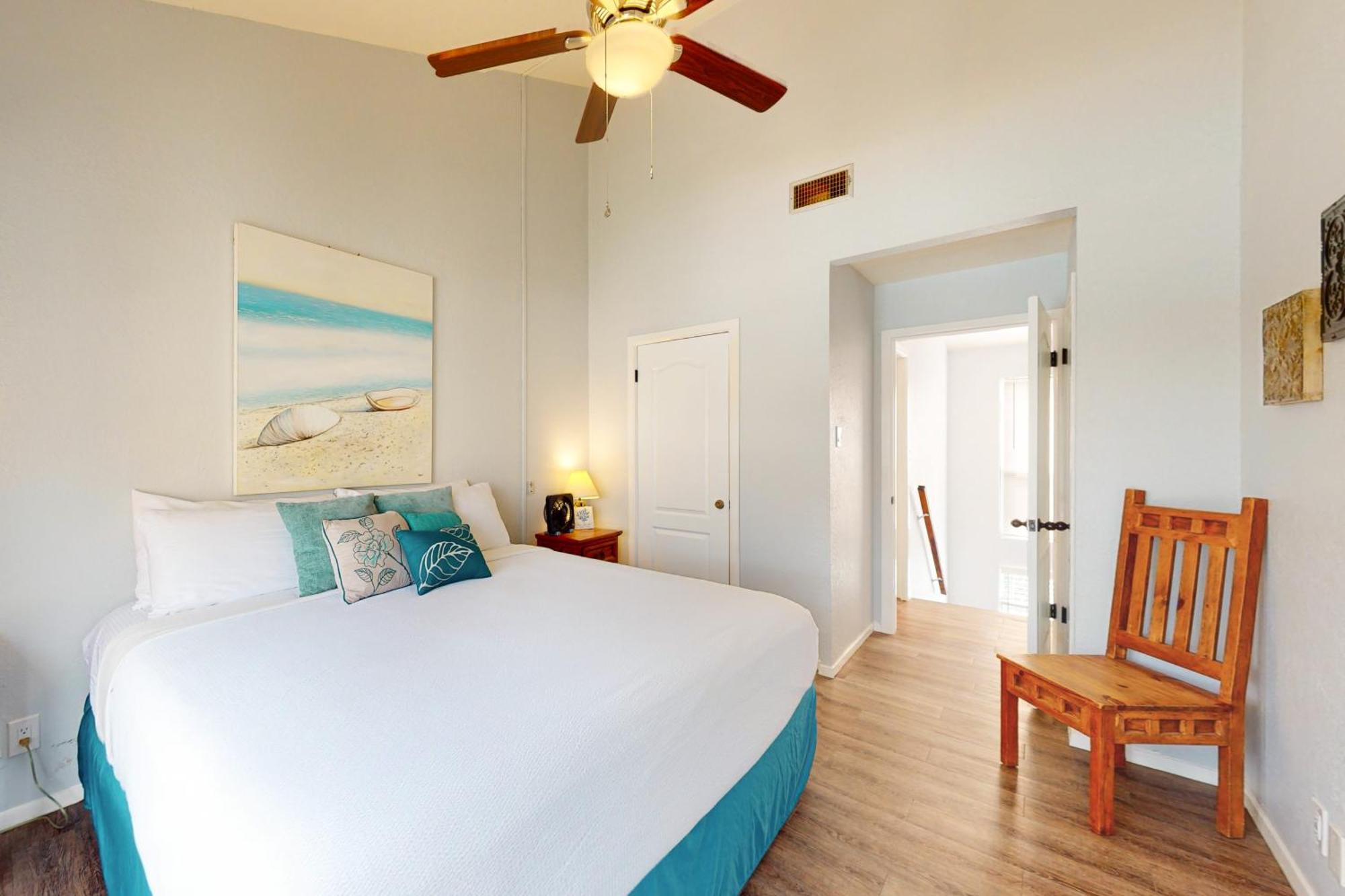 Fulton Apartment *